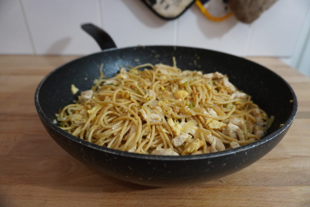 Pad Thaï poulet aux spaghettis complets